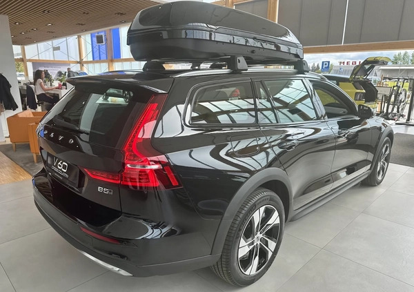 Volvo V60 Cross Country cena 237960 przebieg: 5, rok produkcji 2024 z Pakość małe 16